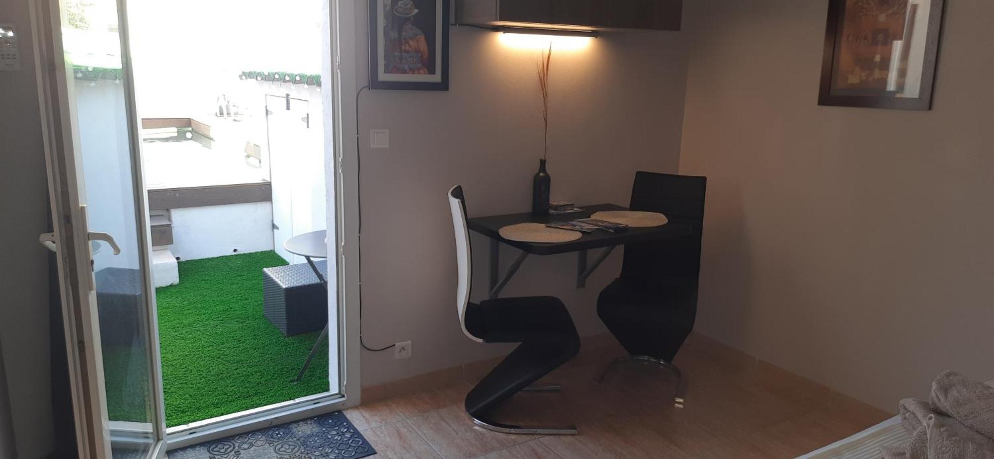 Chambre Spacieuse, Independante, 700M De La Gare Narbonne Eksteriør billede